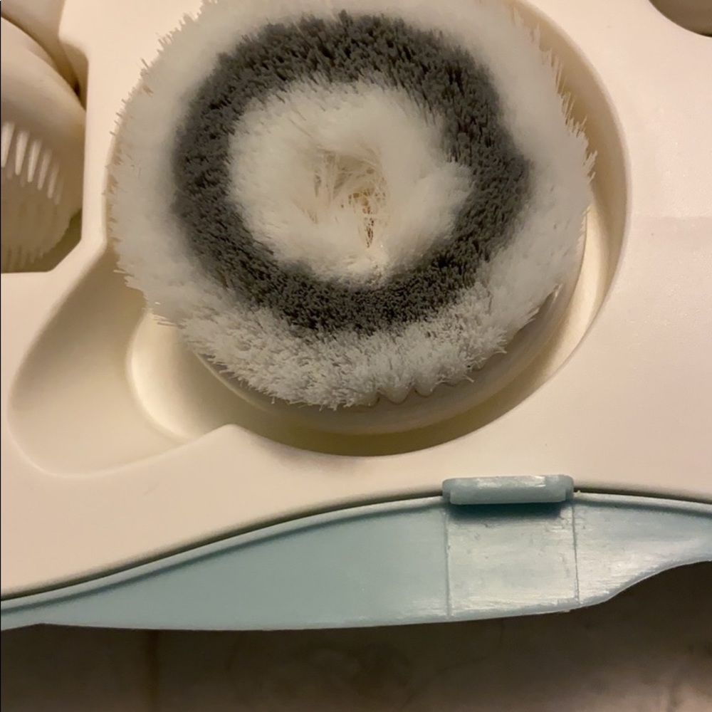 Vanity planet brush - Picture 5 of 7